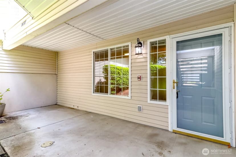 Property photo for 2037 S 368th Place, Federal Way photo 7