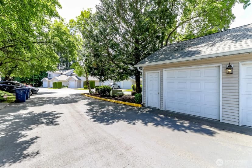 Property photo for 2037 S 368th Place, Federal Way photo 36