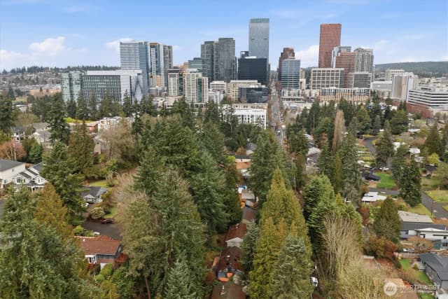 Property photo for 339 108th Avenue Se, Bellevue