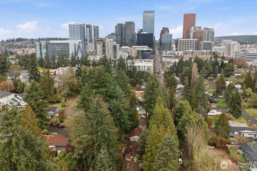 Property photo for 339 108th Avenue Se, Bellevue