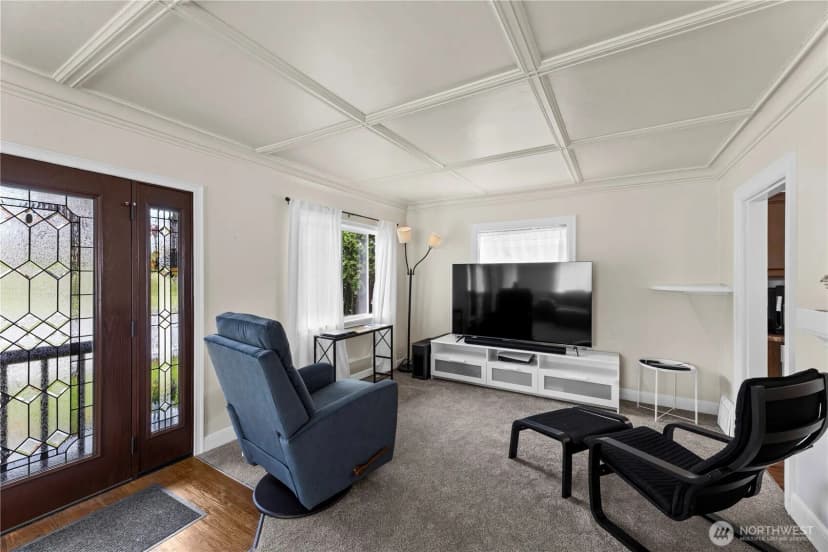 Property photo for 515 Avenue D, Snohomish photo 13