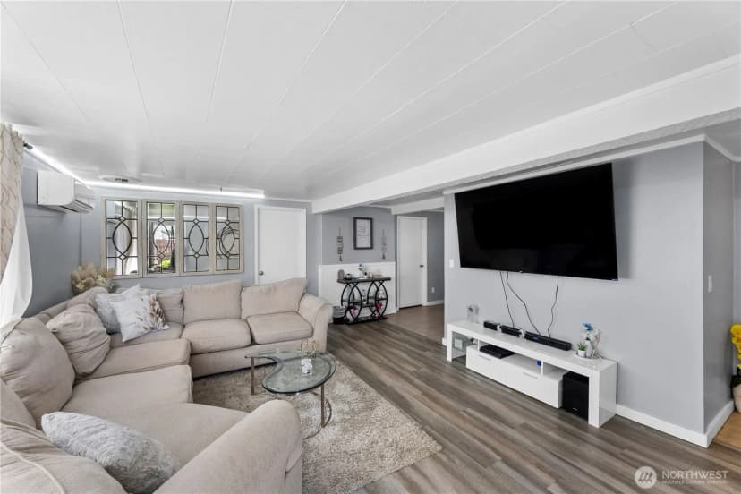 Property photo for 515 Avenue D, Snohomish photo 23