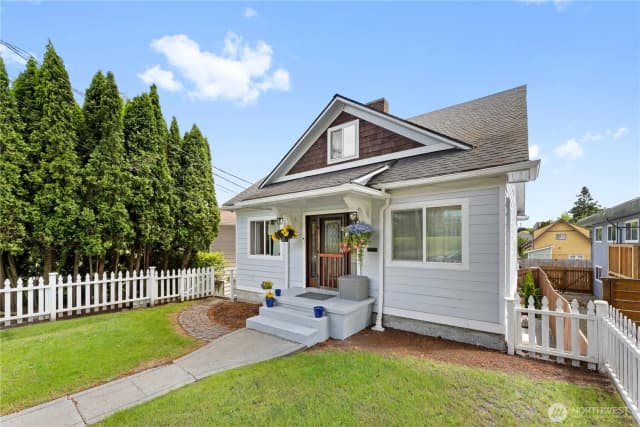 Property photo for 515 Avenue D, Snohomish photo 3
