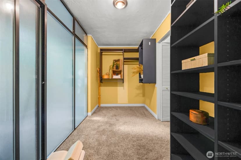 Property photo for 1221 Harbor Avenue Sw #402-3, Seattle photo 27