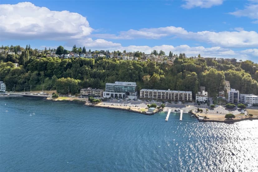Property photo for 1221 Harbor Avenue Sw #402-3, Seattle photo 38