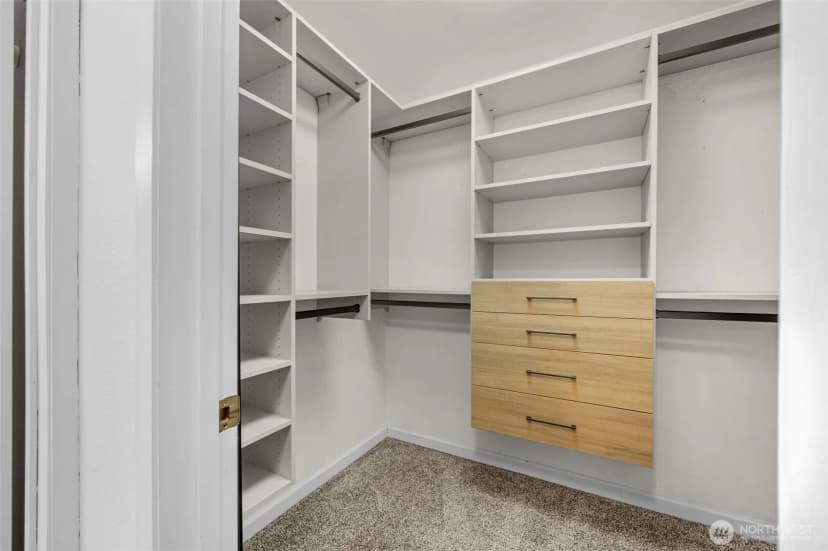 Property photo for 1221 Harbor Avenue Sw #402-3, Seattle photo 21
