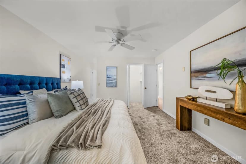 Property photo for 1221 Harbor Avenue Sw #402-3, Seattle photo 26