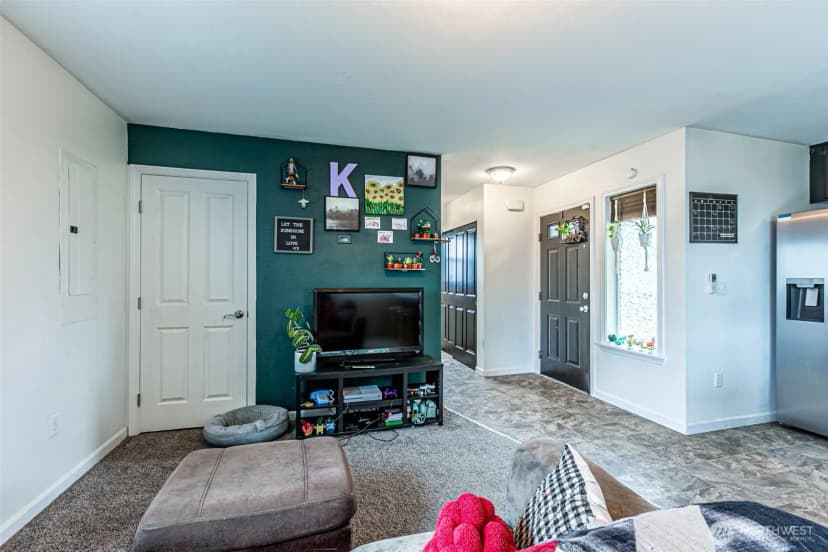 Property photo for 106 2nd Street Ne, Yelm photo 13
