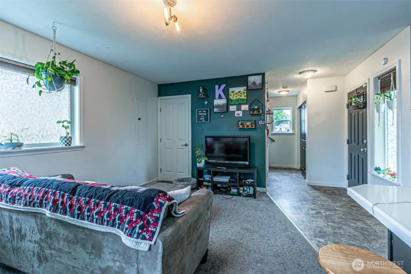 Property photo for 106 2nd Street Ne, Yelm photo 12