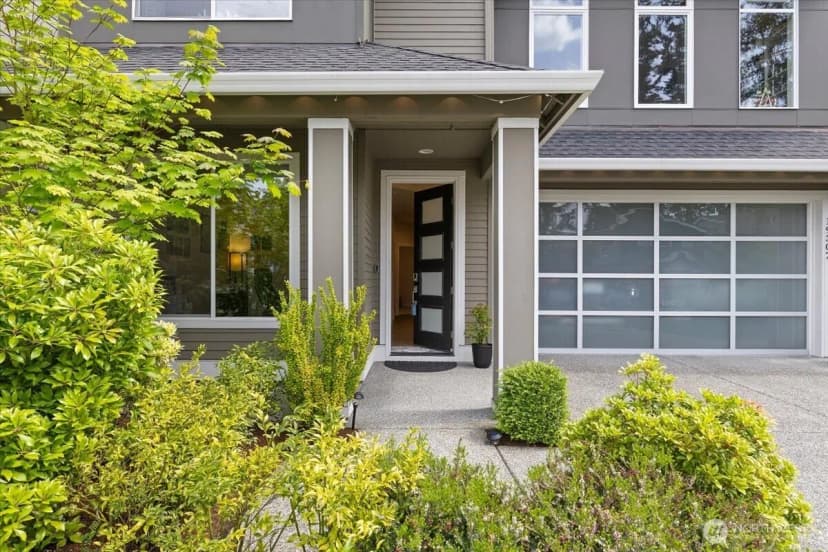 Property photo for 19307 31st Drive Se, Bothell photo 3