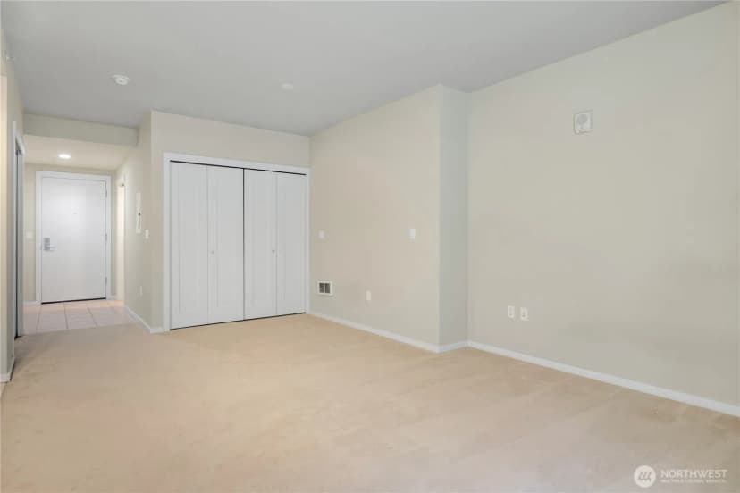 Property photo for 81 Clay Street #326, Seattle photo 6