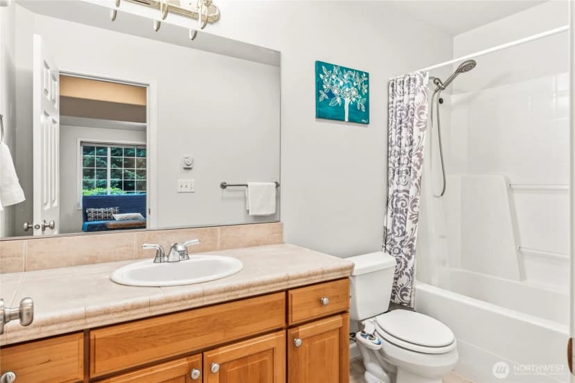 Property photo for 8218 Ne 187th Way, Kenmore photo 33