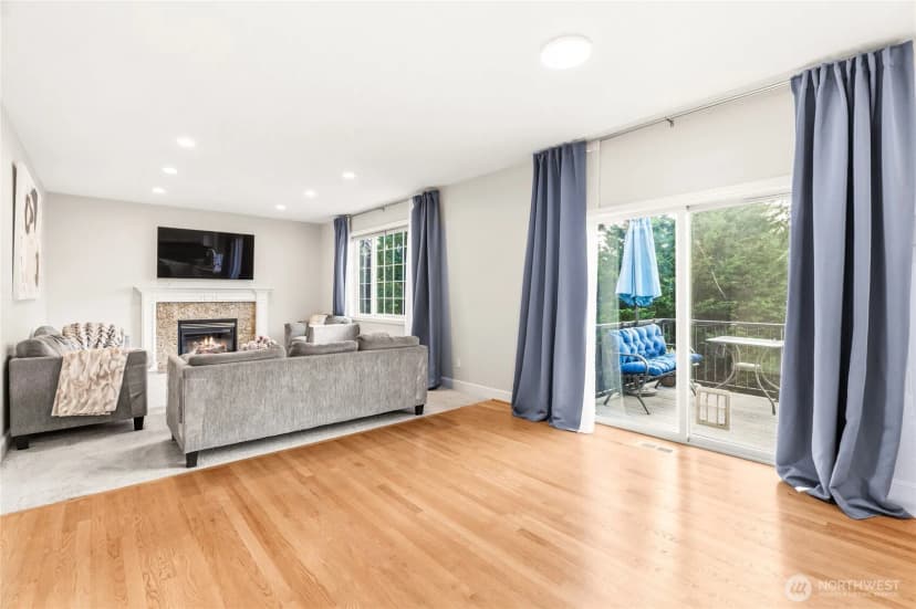 Property photo for 8218 Ne 187th Way, Kenmore photo 13