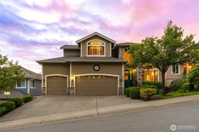 Property photo for 8218 Ne 187th Way, Kenmore