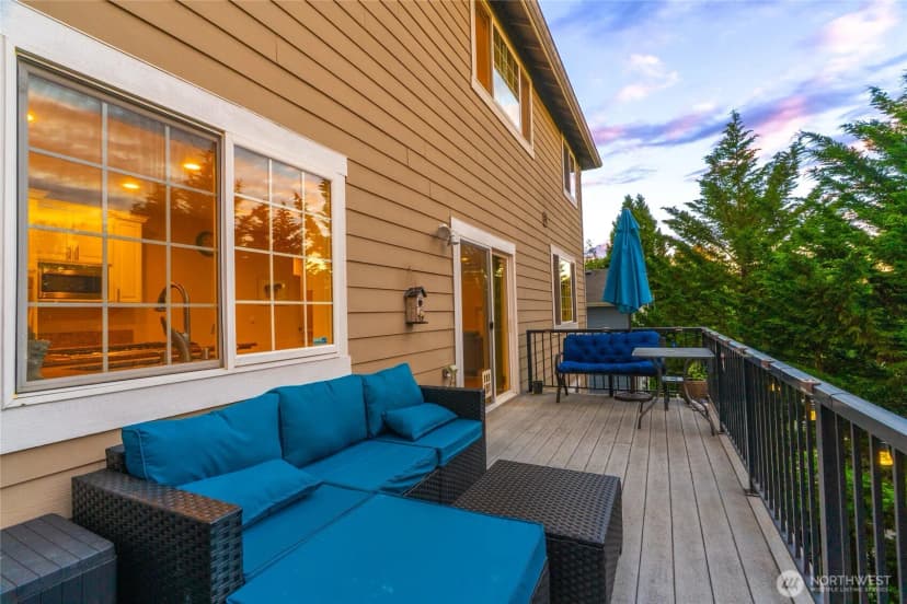 Property photo for 8218 Ne 187th Way, Kenmore photo 14