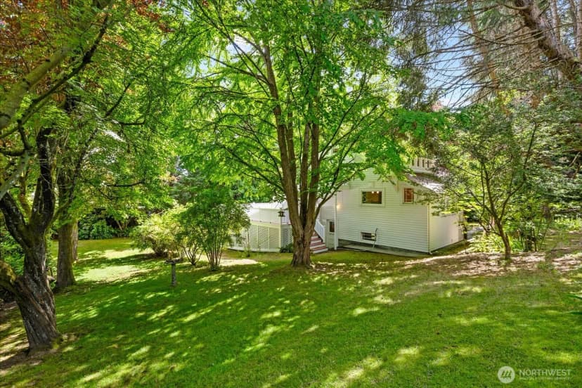 Property photo for 18608 101st Avenue Ne, Bothell photo 32