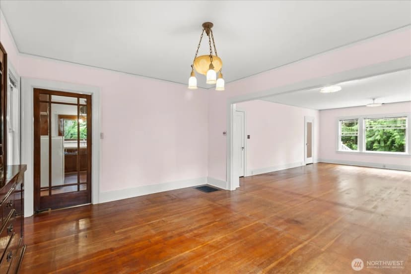 Property photo for 18608 101st Avenue Ne, Bothell photo 13
