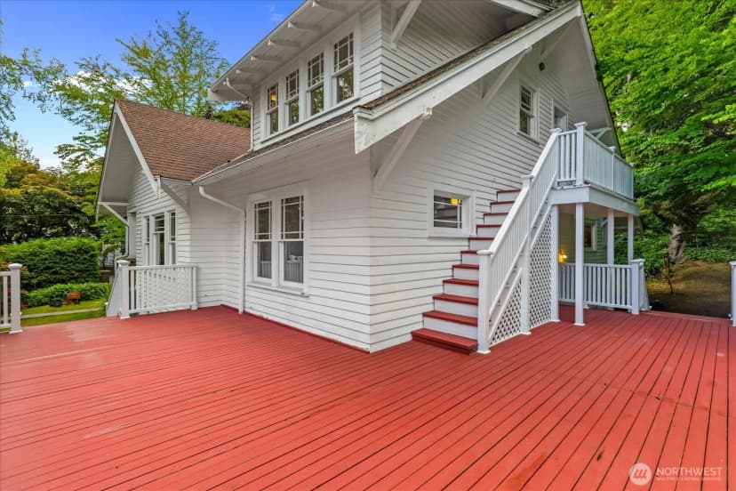 Property photo for 18608 101st Avenue Ne, Bothell photo 27