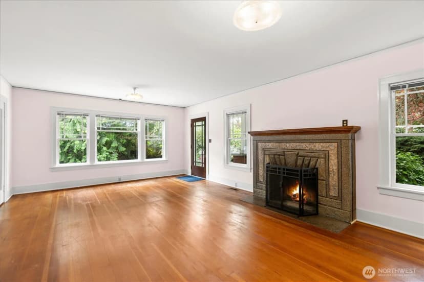 Property photo for 18608 101st Avenue Ne, Bothell photo 7