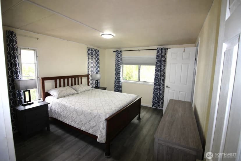 Property photo for 920 Cottonwood Drive, Enumclaw photo 11