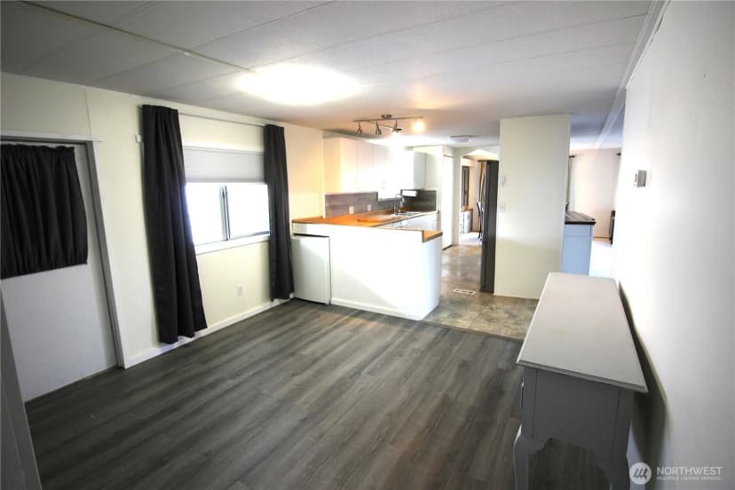 Property photo for 920 Cottonwood Drive, Enumclaw photo 9