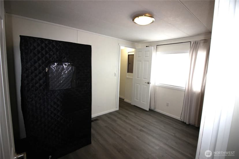 Property photo for 920 Cottonwood Drive, Enumclaw photo 17