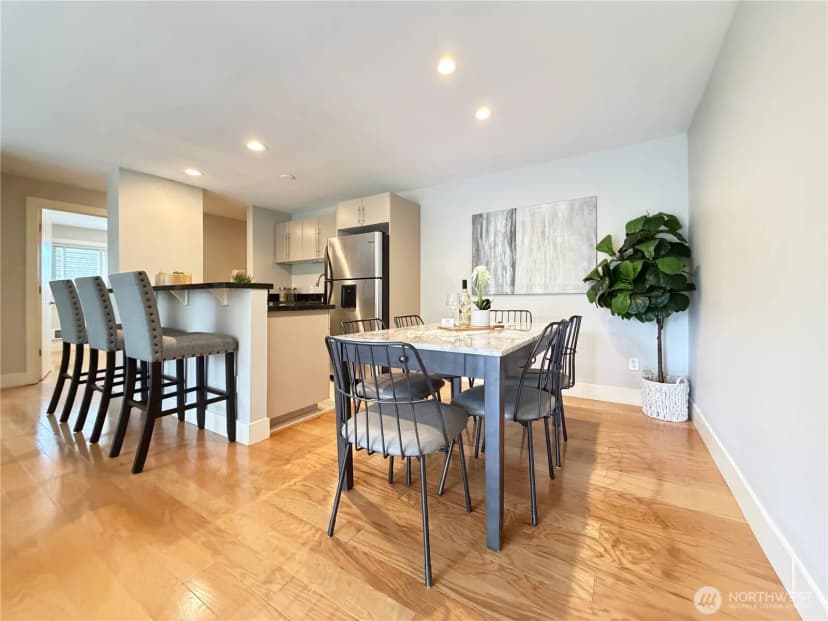 Property photo for 731 Broadway E #301, Seattle photo 9