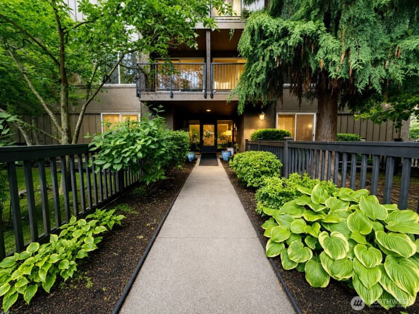 Property photo for 731 Broadway E #301, Seattle