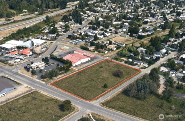 Property photo for 415 Tacoma Boulevard, Pacific