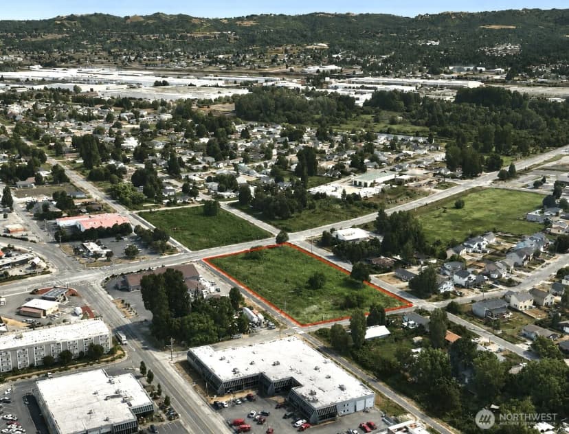 Property photo for 305 Tacoma Boulevard, Pacific photo 11