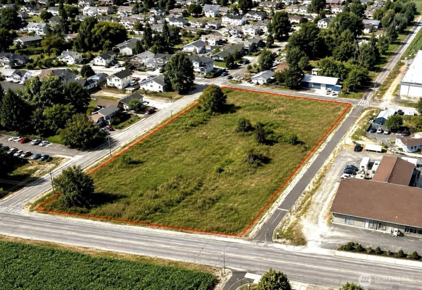 Property photo for 305 Tacoma Boulevard, Pacific photo 2