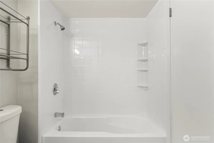 Property photo for 16817 Larch Way #g104, Lynnwood photo 22