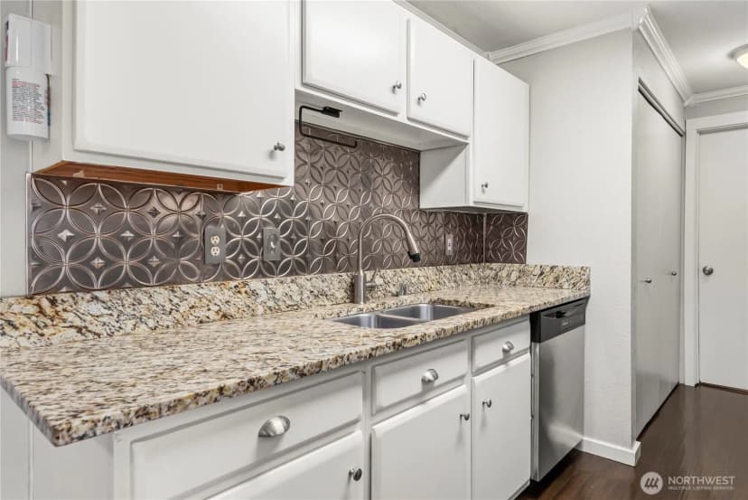 Property photo for 16817 Larch Way #g104, Lynnwood photo 14