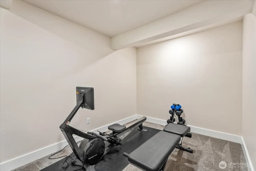 Property photo for 18015 248th Ave Se, Maple Valley photo 25