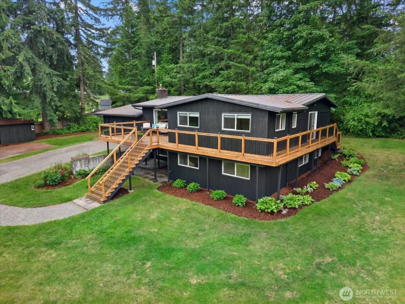 Property photo for 18015 248th Ave Se, Maple Valley photo 2