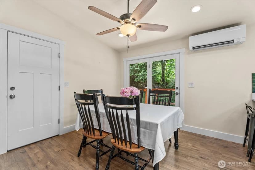 Property photo for 18015 248th Ave Se, Maple Valley photo 9