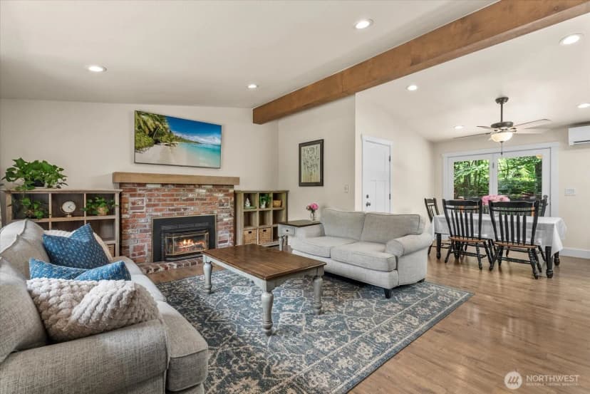 Property photo for 18015 248th Ave Se, Maple Valley photo 5