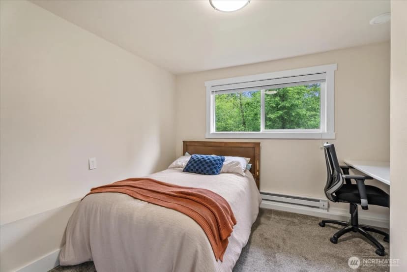 Property photo for 18015 248th Ave Se, Maple Valley photo 29