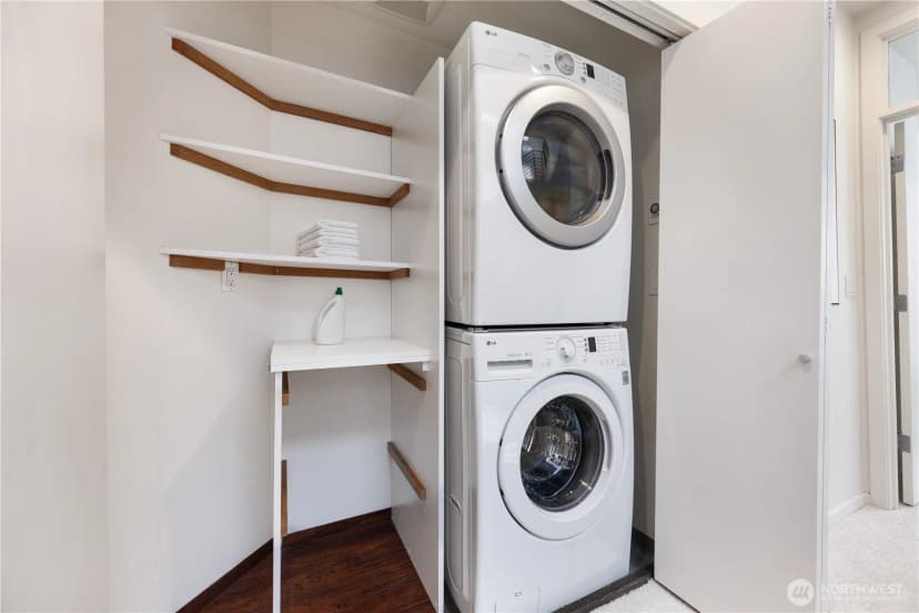 Property photo for 1808 11th Avenue #b, Seattle photo 23