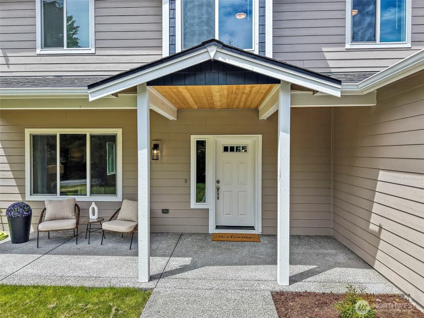Property photo for 18429 244th Avenue Se, Maple Valley photo 2