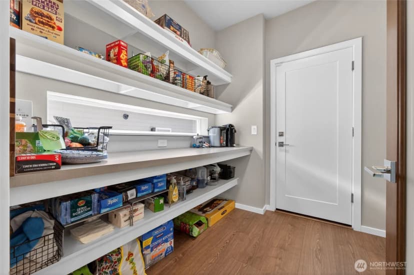 Property photo for 21212 129th Lane Se, Kent photo 14