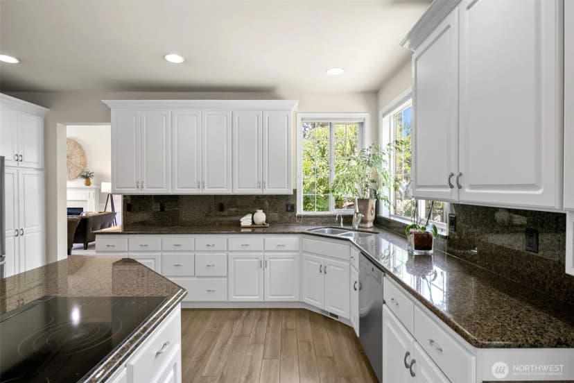 Property photo for 2021 Broadhurst Place, Wenatchee photo 13