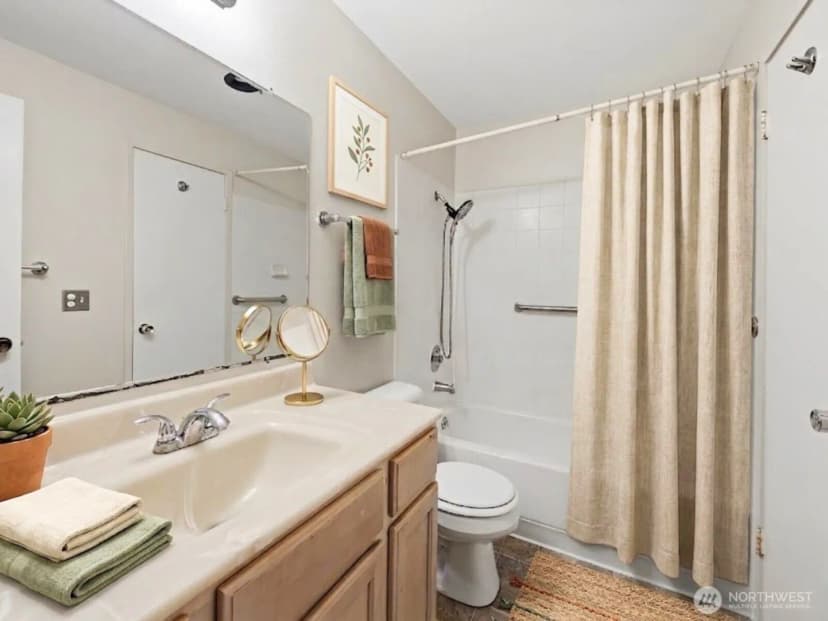Property photo for 6236 137th Place Ne #232, Redmond photo 12