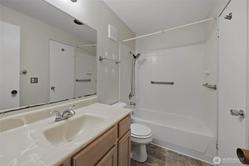 Property photo for 6236 137th Place Ne #232, Redmond photo 11