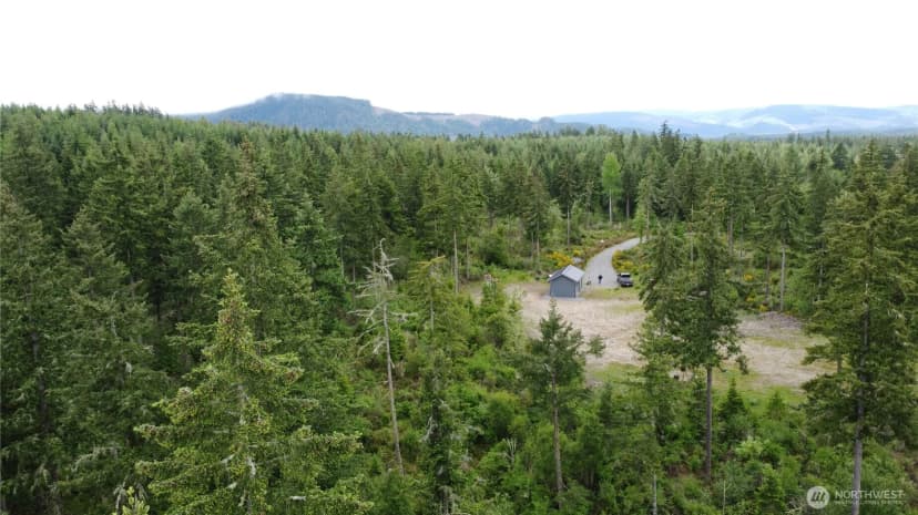Property photo for 42911 28th Avenue E, Eatonville photo 25