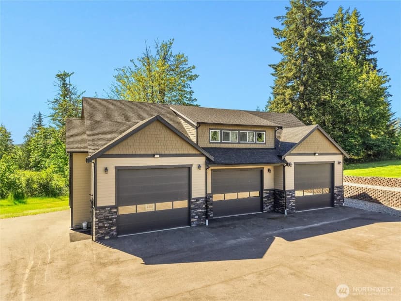 Property photo for 10308 400th Street E, Eatonville photo 34