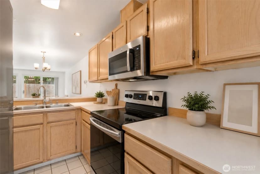 Property photo for 933 4th Avenue N #102, Kent photo 11