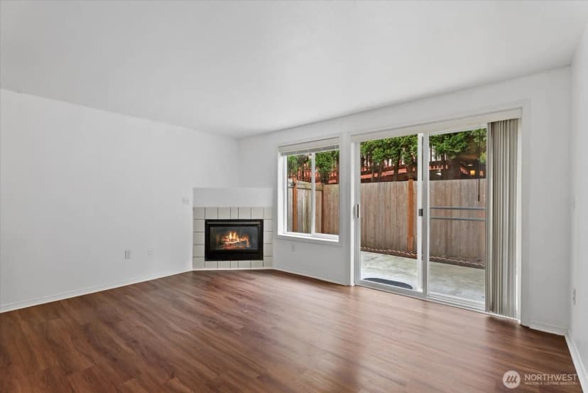 Property photo for 933 4th Avenue N #102, Kent photo 7