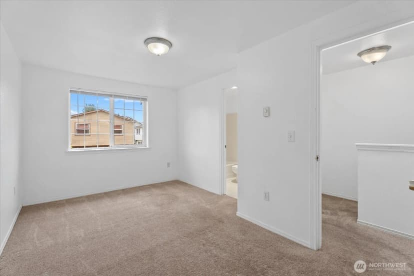 Property photo for 933 4th Avenue N #102, Kent photo 20