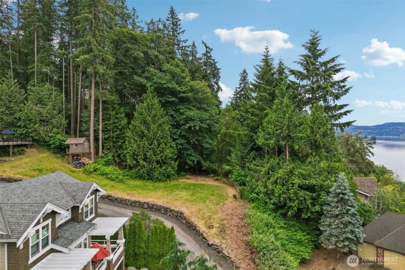 Property photo for 0 Xxxx 205th Avenue Ne, Sammamish